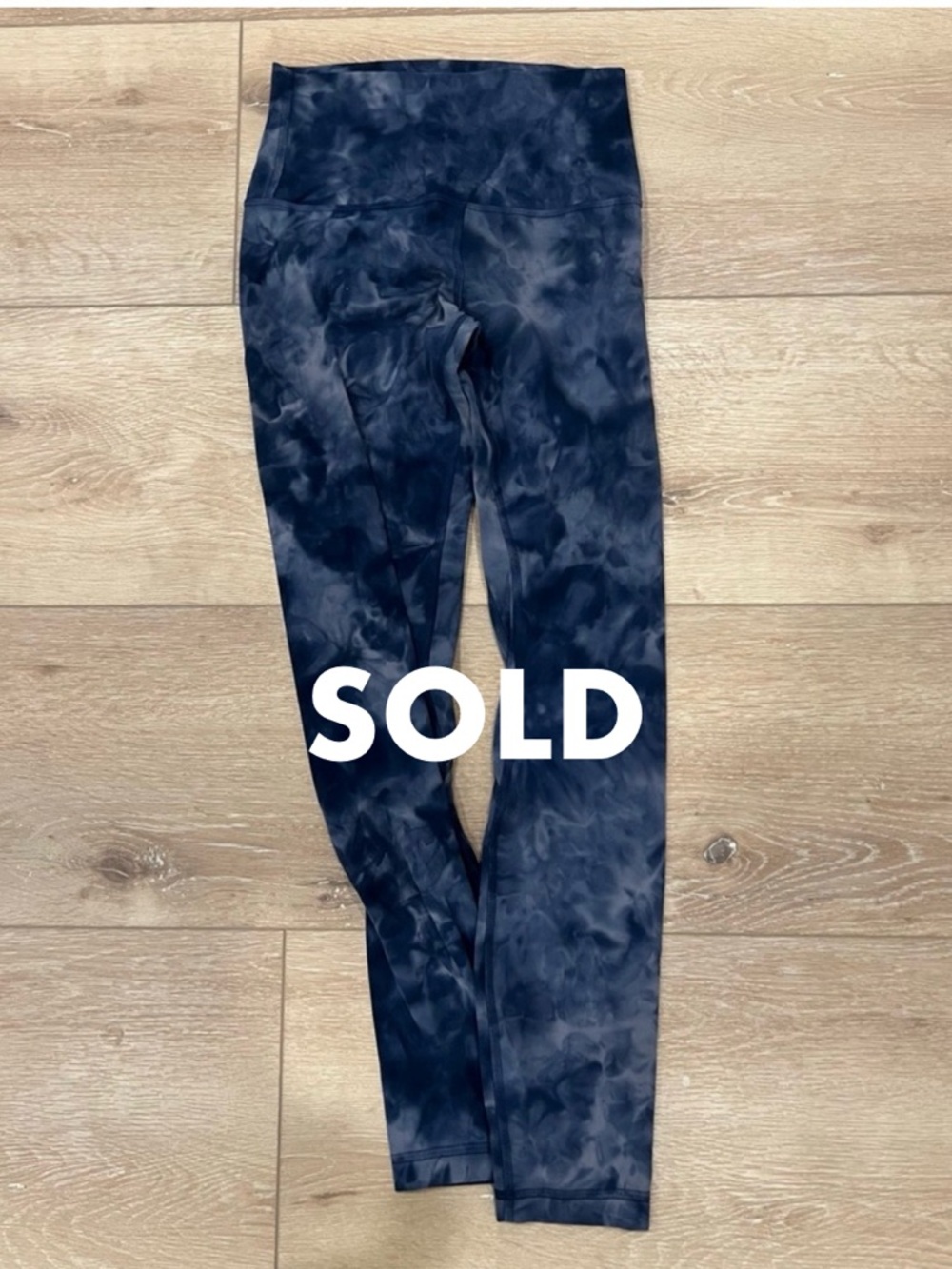 Lululemon diamond dye navy leggings
